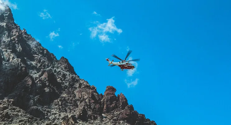 Everest helicopter tour – a luxurious adventure. - 九游体育fengyi