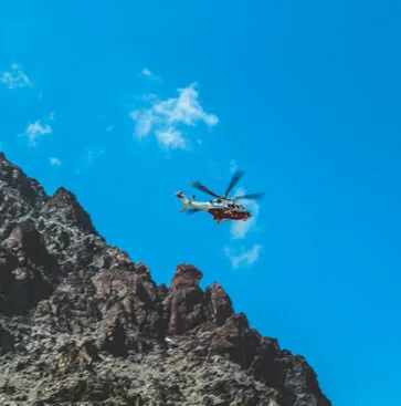Luxury Private  Helicopter Travel - 九游体育fengyi